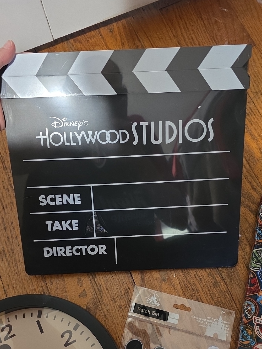 Disney Bundle - Picture 4 of 4
